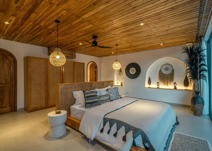 Dharma Bingin - Stunning 3br With Rooftop & Sauna In Bingin!
