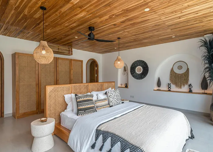 Dharma Bingin - Stunning 3br With Rooftop & Sauna In Bingin! Villa Uluwatu (Bali)