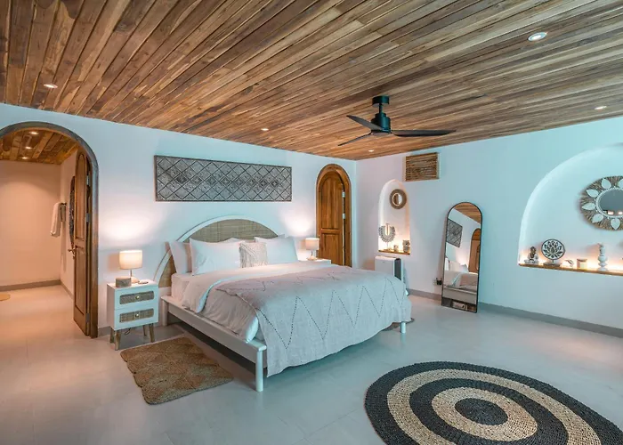 Dharma Bingin - Stunning 3br With Rooftop & Sauna In Bingin! Uluwatu (Bali)