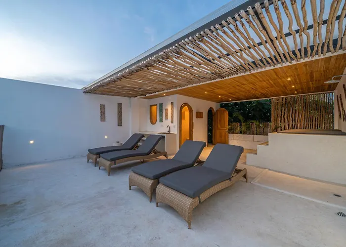 Dharma Bingin - Stunning 3br With Rooftop & Sauna In Bingin! *