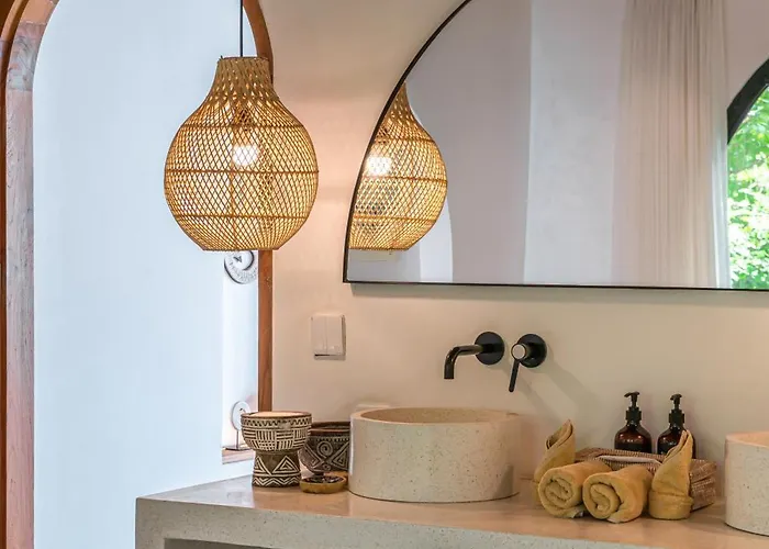 Dharma Bingin - Stunning 3br With Rooftop & Sauna In Bingin! Villa Uluwatu (Bali)