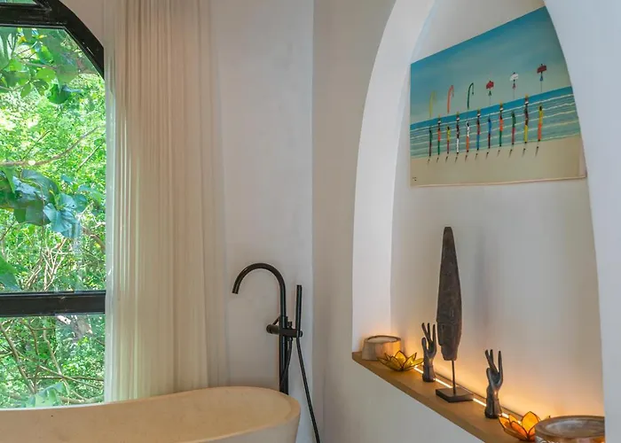 Dharma Bingin - Stunning 3br With Rooftop & Sauna In Bingin! *