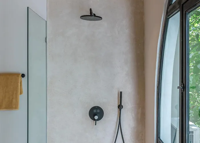 Villa Dharma Bingin - Stunning 3br With Rooftop & Sauna In Bingin!
